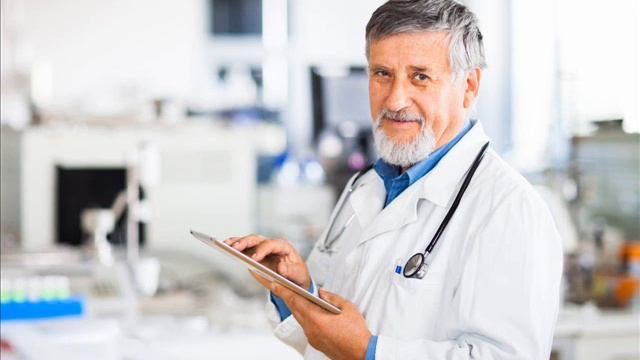 Как вывести камни из почки без опреации- врач-урорлог 5 поликлинники МО Павлов В Д смотреть онлайн