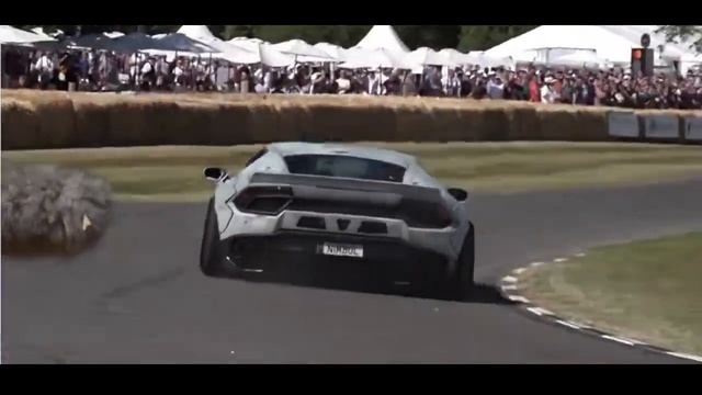 Drift Lamborghini Huracan Goodwood FOS
