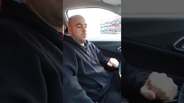 Запах масла в салоне Москвича 3 смотреть онлайн