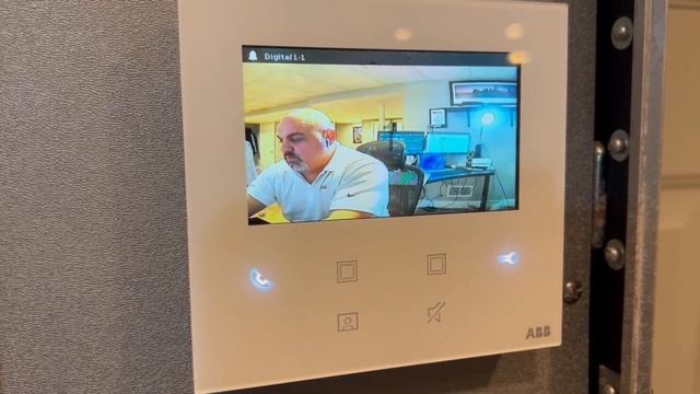 How to use and basic funtions of the ABB Welcome DES M22401-W 4.3 Wi-Fi hands free indoor station смотреть онлайн