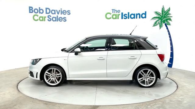 2012 Audi A1 1.4 Sportback TFSI S-Line смотреть онлайн