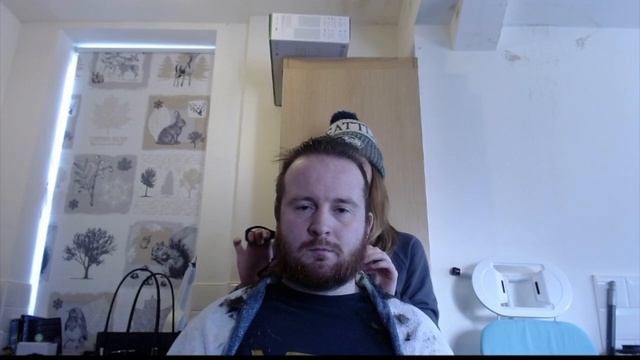 UK IN LOCKDOWN ! HOW TO CUT HAIR AT HOME ! OR NOT ... смотреть онлайн