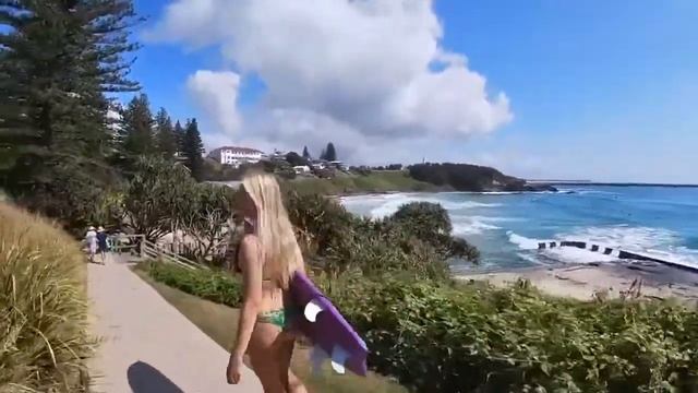 Courtney receives her Fish Elements 5'6" смотреть онлайн