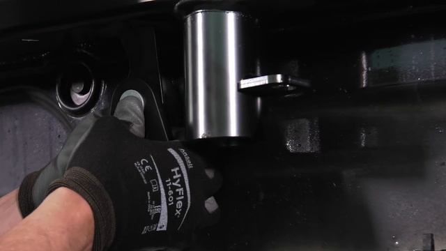Westfalia-Automotive - 11 Montage des Steckdosenhalters смотреть онлайн