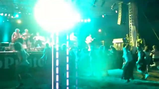 Happy Ol'Mc Weasel - Irish Rover (1.7.2012) смотреть онлайн