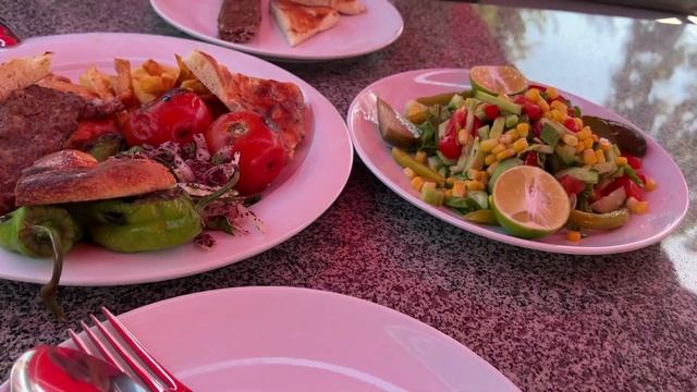 Нижний Дюденский водопад в Анталье 3 часть. Очарованы рестораном и ценами смотреть онлайн