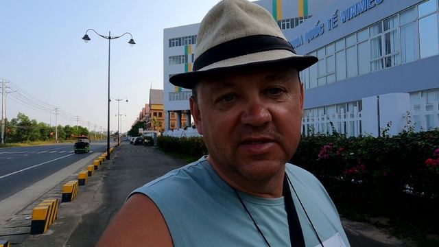 Трейлер/Как разводят туристов страховые компании/Вьетнам/Фукуок смотреть онлайн