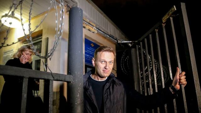 Недолго музыка играла, недолго фраер танцевал смотреть онлайн