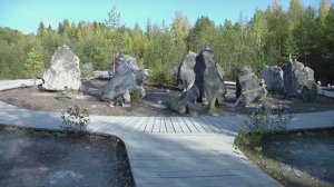 « Долго будет Карелия  ...  « .    Музыкальная шкатулка  .