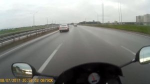 Разогнал Yamaha YZF R6 2001