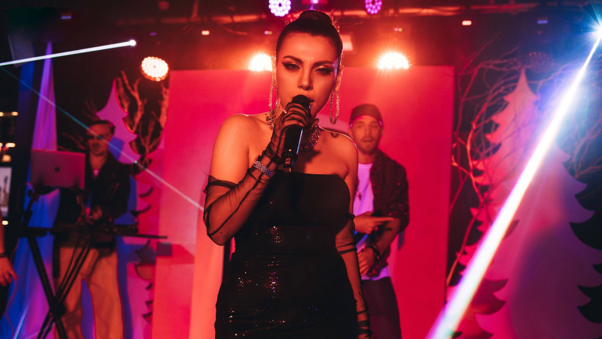 BLACKOUT - Show Girls (ЧЛБ 2024)