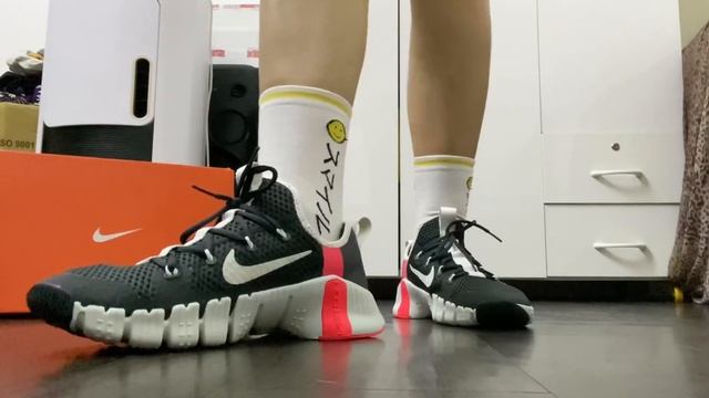 Nike Free Metcon 3 on feet women смотреть онлайн
