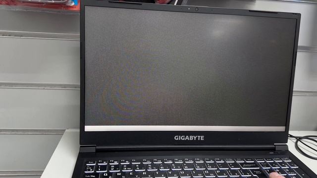 Ноутбук GIGABYTE