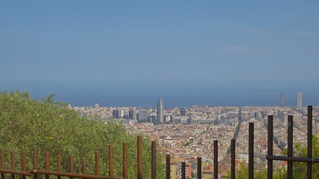 View to Torre Glòries, Torre Agbar | City view | 1 Hour | 6K смотреть онлайн