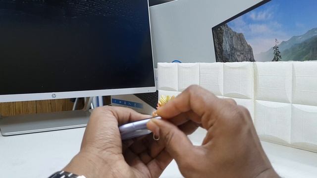 How To Insert SIM Card iPhone 11 смотреть онлайн