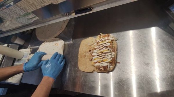 Работа в  Шаурме, work in shawarma #shawarma #döner