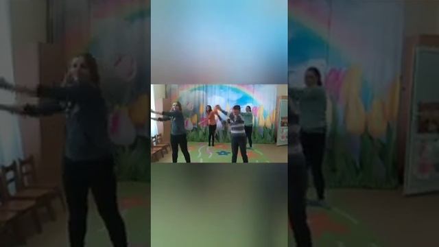 Руханка з кубиками. Дитячий садочок #78. м.Одеса. смотреть онлайн