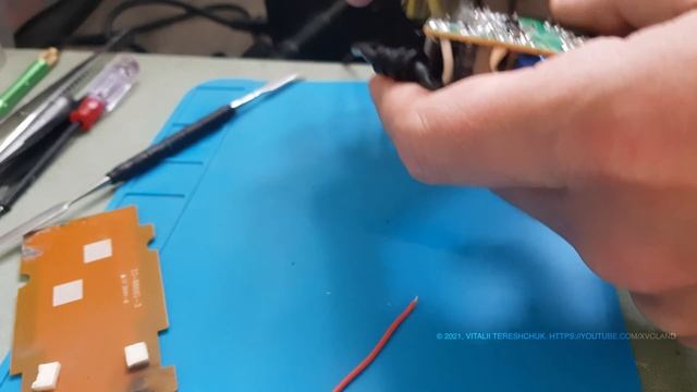 🛠 Electric Bike Charger Repair. Easy fix of e-bike battery faulty charger смотреть онлайн