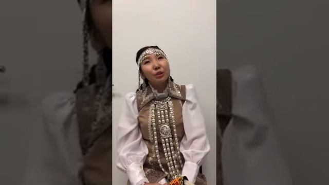 Аал Луук Маһы дьүһүйүү. Толорор АГИКИ студена Осипова Христина смотреть онлайн