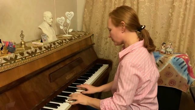 SOFT MOZART Winter Recital 2019-2020 Olga. Трезвучия Соль мажор и соль минор смотреть онлайн