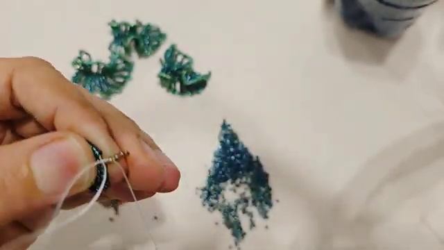 Листочки смотреть онлайн