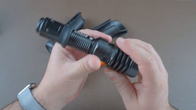 Olight Javelot Mini Vs Warrior X 4 смотреть онлайн
