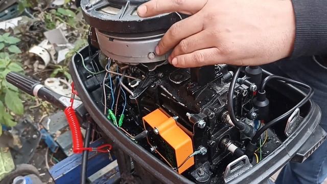 VOLVO  PENTA   Archimedes.  ставим электронное зажигание на базе коммутатора Mercury.