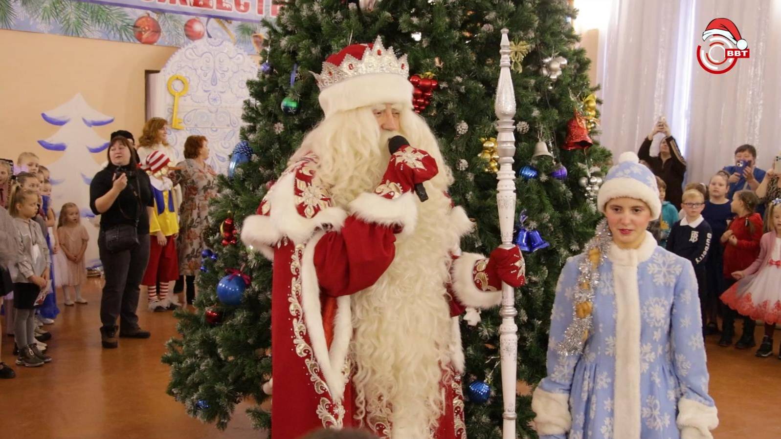 Новогодняя ёлка в Доме детского творчества смотреть онлайн