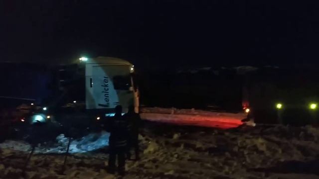 Даф 105 застряв сив на раму смотреть онлайн