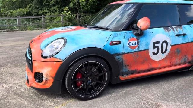 2016 (16) Mini John Cooper Works in Thunder Grey metallic with custom rustic Gulf wrap. смотреть онлайн