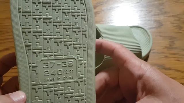 Xiaomi Youpin Soft Anti-slip Antibacterial Massage Slippers - GREEN THUMB смотреть онлайн