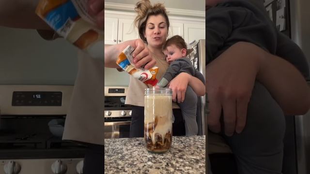 MY 4 MONTH OLD IS STARTING TO TALK смотреть онлайн