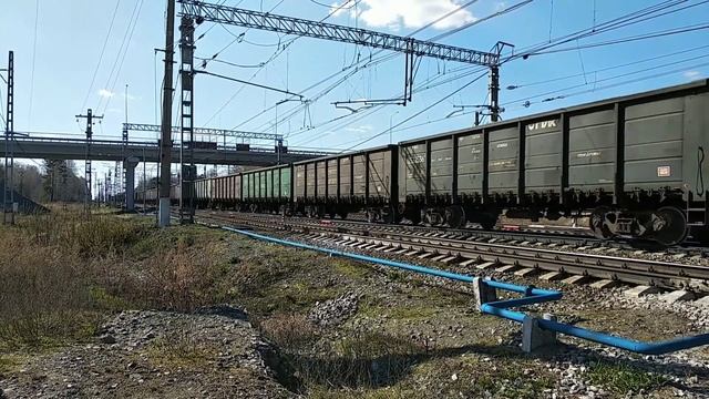 2ЭС6 "Синара" Электровоз Товарный поезд смотреть онлайн