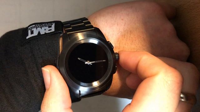 MyKronoz ZeTime faulty crown button. смотреть онлайн