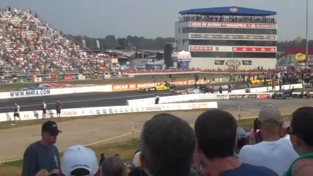 Top Fuel NHRA Run - Lucas Oil Raceway - Antron Brown - Qualifying (HD) смотреть онлайн
