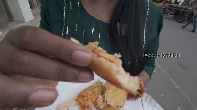 Delicious Mannady Street Food- Must Try Iftar Snacks! | Tamil Food Review смотреть онлайн