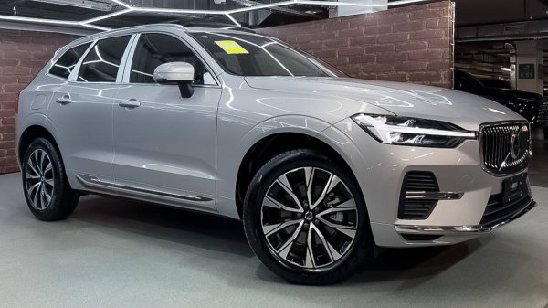 2024 Volvo XC60 - Визуальный обзор экстерьера и интерьера