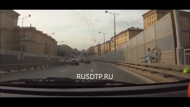 Личность и Общество: Взаимоотношения и Солидарность