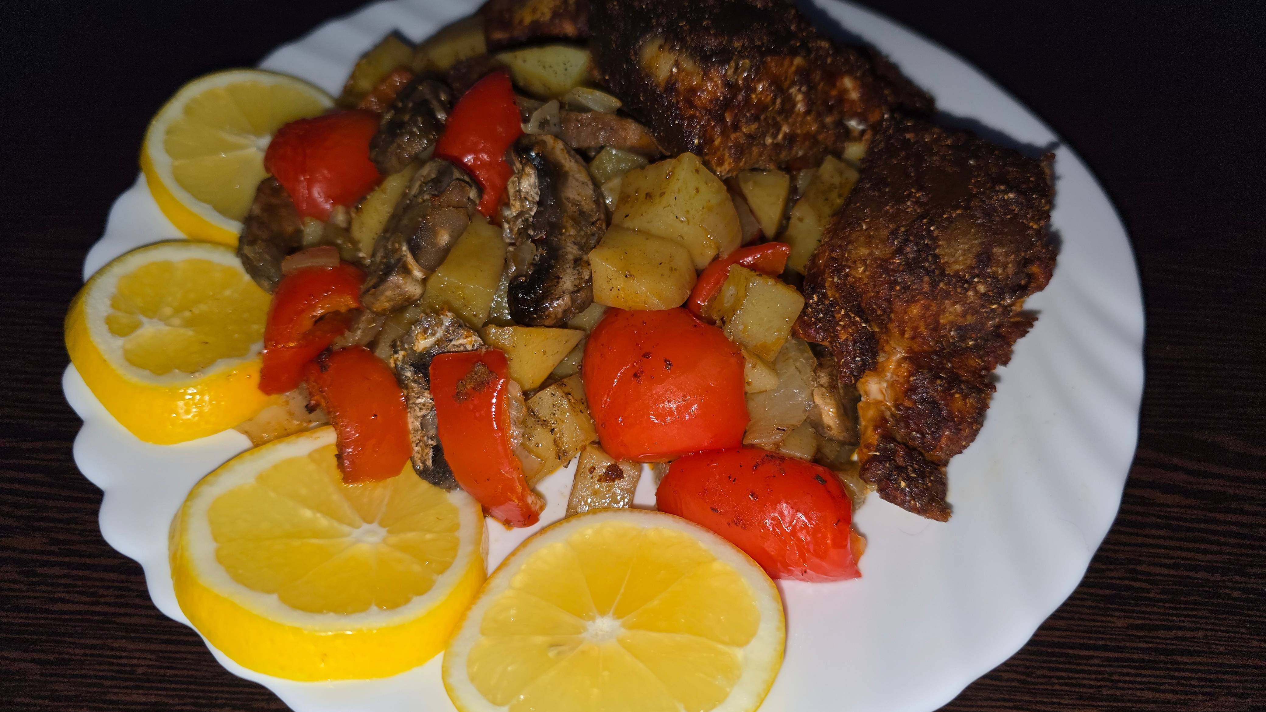 Вкусный рецепт Горбуши с овощами. смотреть онлайн