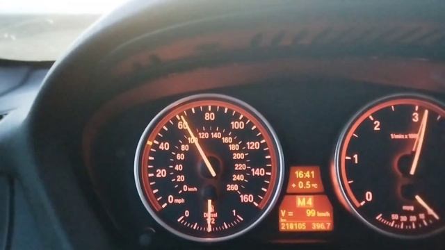 BMW X5 E70 35d US version acceleration смотреть онлайн
