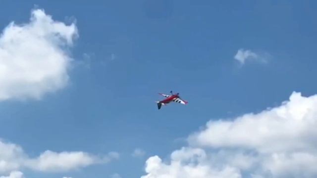 Funny flights EF Extra NG 104" + Stinger 125 pro смотреть онлайн