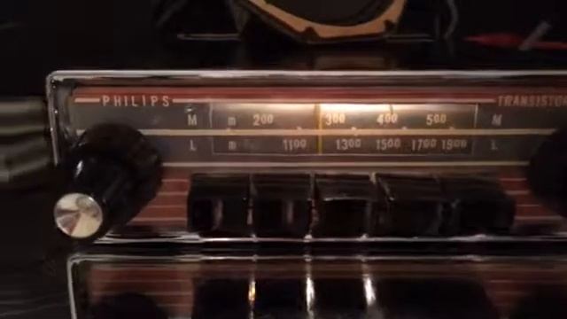 Chromelondon.com NOS PHILIPS NG43VT VINTAGE POSITIVE EARTH RADIO AND SPEAKER. NEW OLD STOCK WITH BO смотреть онлайн