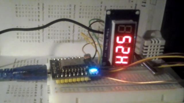Плата ESP8266 Witty + DHT22+TM1637 смотреть онлайн