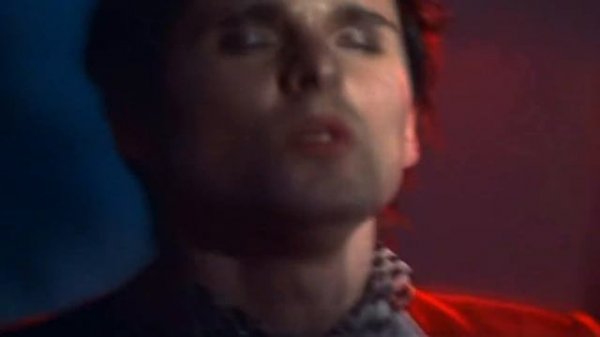 Muse - Supermassive Black Hole (Original Music Video)