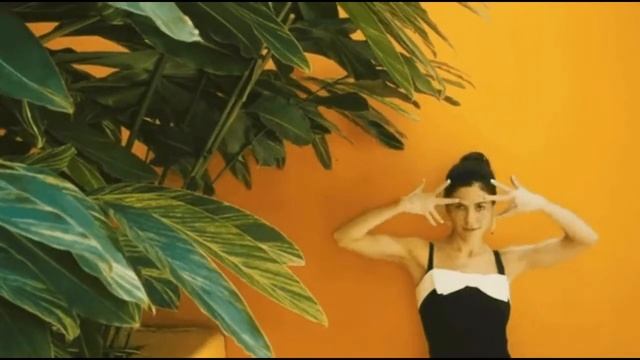 marina - no more suckers // instrumental + backing vocals смотреть онлайн