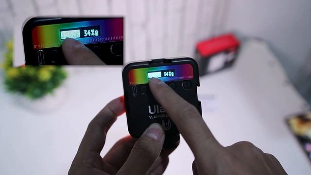 Unboxing & Review Ulanzi VL49 RGB Mini LED Video Light - Lampu RGB Buat Youtuber - Murah Meriah смотреть онлайн