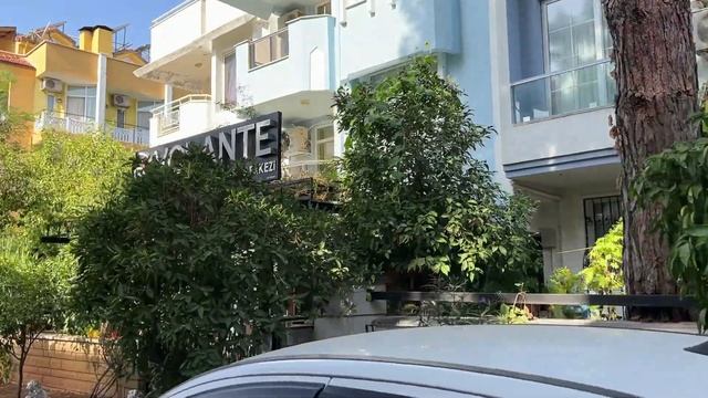 В аптеку одна и велопрогулка по набережной Антальи смотреть онлайн