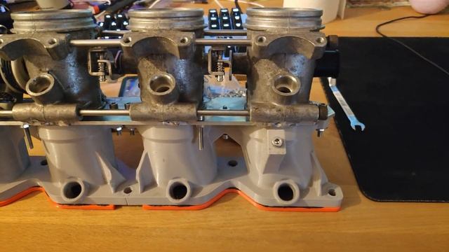 M42B18 DIY ITBs Proof of Concept with 3D-Printed Parts смотреть онлайн