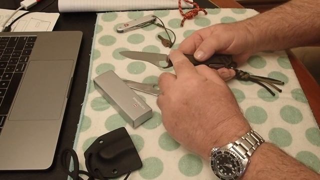 Victorinox Forester M Grip