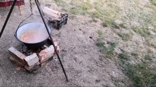 TOCANITA DE IEPURE LA CEAUN CU CARTOFI - RETETA TRADITIONALA SANDU GOSPODARUL смотреть онлайн